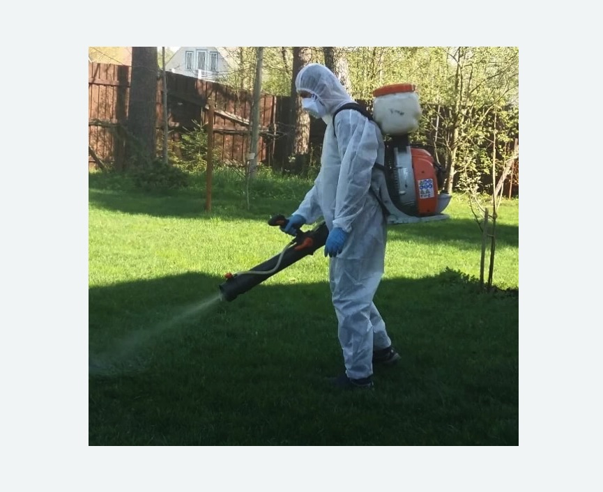 Обработка территории от клещей в Зернограде